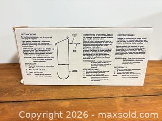 MaxSold Auction: Buzón Mailbox - Ottawa (Ontario, Canada) SELLER MANAGED Downsizing Online Auction -  Cinnabar