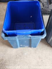 MaxSold Auction: Garbage Cans Recycling Bins Plastic Shelf - Ottawa (Ontario, Canada) SELLER MANAGED Downsizing Online Auction -  Cinnabar