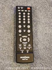 MaxSold Auction: Insignia 26" TV With Remote - Ottawa (Ontario, Canada) SELLER MANAGED Downsizing Online Auction -  Cinnabar