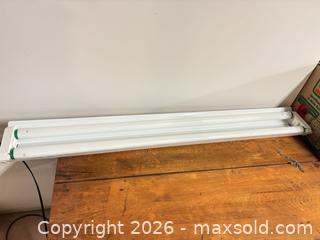 MaxSold Auction: Lights of America grow light  - Ottawa (Ontario, Canada) SELLER MANAGED Downsizing Online Auction -  Cinnabar