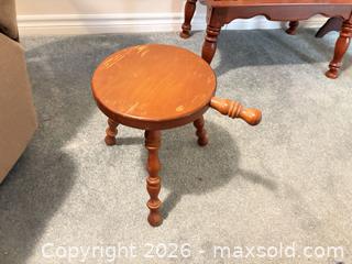 MaxSold Auction: Maple coffee table, Walnut Magazine stand, and wooden stool lot 678 - Ottawa (Ontario, Canada) SELLER MANAGED Downsizing Online Auction -  Cinnabar