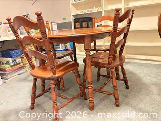 MaxSold Auction: Maple Kitchen Table and four chairs - Ottawa (Ontario, Canada) SELLER MANAGED Downsizing Online Auction -  Cinnabar