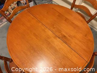 MaxSold Auction: Maple Kitchen Table and four chairs - Ottawa (Ontario, Canada) SELLER MANAGED Downsizing Online Auction -  Cinnabar