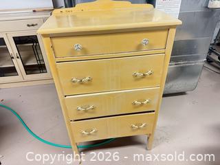 MaxSold Auction: Mid century highboy and three drawer dresser  - Ottawa (Ontario, Canada) SELLER MANAGED Downsizing Online Auction -  Cinnabar