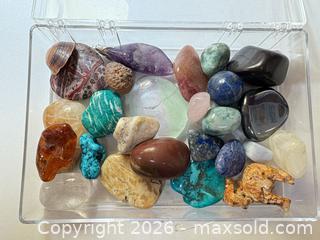 MaxSold Auction: Minerals and Crystals collection lot 633 - Ottawa (Ontario, Canada) SELLER MANAGED Downsizing Online Auction -  Cinnabar