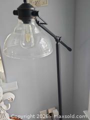 MaxSold Auction: Modern Reading Lamp - Ottawa (Ontario, Canada) SELLER MANAGED Downsizing Online Auction -  Cinnabar