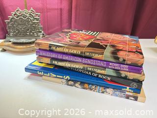 MaxSold Auction: Music Books lot 371 - Ottawa (Ontario, Canada) SELLER MANAGED Downsizing Online Auction -  Cinnabar