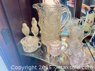 MaxSold Auction: Pinwheel pattern pressed glass lot  - Ottawa (Ontario, Canada) SELLER MANAGED Downsizing Online Auction -  Cinnabar
