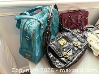 MaxSold Auction: Purse collection lot 211 - Ottawa (Ontario, Canada) SELLER MANAGED Downsizing Online Auction -  Cinnabar
