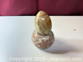 MaxSold Auction: Stone and mineral decorations lot 630 - Ottawa (Ontario, Canada) SELLER MANAGED Downsizing Online Auction -  Cinnabar