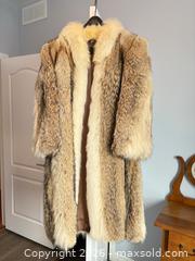 MaxSold Auction: Studio 108 Long Ladies Fur Coat lot 209 - Ottawa (Ontario, Canada) SELLER MANAGED Downsizing Online Auction -  Cinnabar