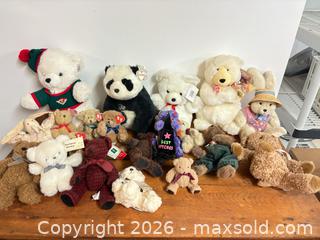 MaxSold Auction: Stuffed bear lot 424 - Ottawa (Ontario, Canada) SELLER MANAGED Downsizing Online Auction -  Cinnabar
