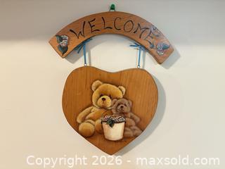 MaxSold Auction: Stuffed bears lot 420 - Ottawa (Ontario, Canada) SELLER MANAGED Downsizing Online Auction -  Cinnabar