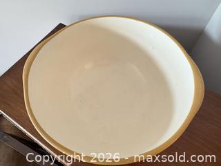 MaxSold Auction: T.G. Green “Gripstand” mixing bowl  - Ottawa (Ontario, Canada) SELLER MANAGED Downsizing Online Auction -  Cinnabar