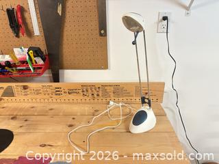 MaxSold Auction: Three lamps lot 466 - Ottawa (Ontario, Canada) SELLER MANAGED Downsizing Online Auction -  Cinnabar