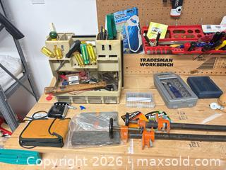 MaxSold Auction: Tools and organizers lot 464 - Ottawa (Ontario, Canada) SELLER MANAGED Downsizing Online Auction -  Cinnabar