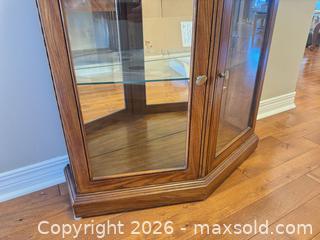 MaxSold Auction: Two door glass display cabinet  - Ottawa (Ontario, Canada) SELLER MANAGED Downsizing Online Auction -  Cinnabar