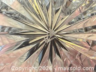 MaxSold Auction: Two Nova Scotia glass vases  - Ottawa (Ontario, Canada) SELLER MANAGED Downsizing Online Auction -  Cinnabar