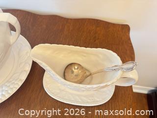 MaxSold Auction: White gravy boat and soup tureen  - Ottawa (Ontario, Canada) SELLER MANAGED Downsizing Online Auction -  Cinnabar