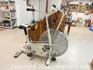 MaxSold Auction: Wind Drive Spin bike - Ottawa (Ontario, Canada) SELLER MANAGED Downsizing Online Auction -  Cinnabar
