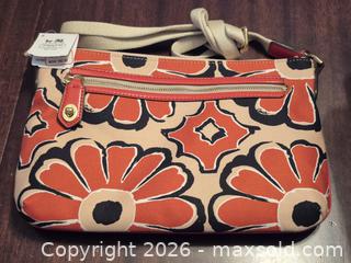 MaxSold Auction: New Coach Floral Crossbody with tag - Toronto (Ontario, Canada) SELLER MANAGED Downsizing Online Auction - McAdam Avenue