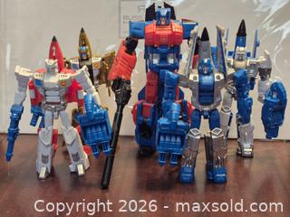 MaxSold Auction: Transformers Combiner Wars G2 Superion Combiner 5 Figures Complete  - Toronto (Ontario, Canada) SELLER MANAGED Downsizing Online Auction - McAdam Avenue