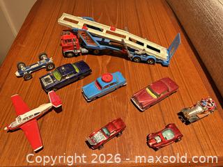 MaxSold Auction: Lot of 10 Vintage Diecast Toy Cars, Trucks & Airplanes  - Ancaster (Ontario, Canada) SELLER MANAGED Downsizing Online Auction - Galley Rd