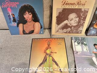 MaxSold Auction: Lot of 5 Vinyl LPs — Diana Ross & Others - Ancaster (Ontario, Canada) SELLER MANAGED Downsizing Online Auction - Galley Rd