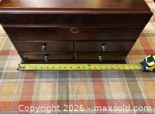 MaxSold Auction: Jewelry Box - Toronto (Ontario, Canada) SELLER MANAGED Downsizing Online Auction - Shudell Avenue