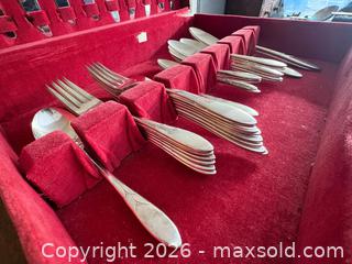 MaxSold Auction: Vintage Silverware - Toronto (Ontario, Canada) SELLER MANAGED Downsizing Online Auction - Shudell Avenue