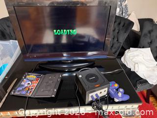 MaxSold Auction: Game cube  - Toronto (Ontario, Canada) SELLER MANAGED Downsizing Online Auction -  Palamar Road