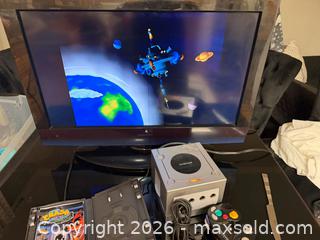 MaxSold Auction: Nintendo game cube  - Toronto (Ontario, Canada) SELLER MANAGED Downsizing Online Auction -  Palamar Road