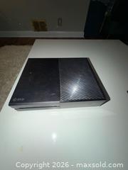 MaxSold Auction: Nintendo Xbox one  - Toronto (Ontario, Canada) SELLER MANAGED Downsizing Online Auction -  Palamar Road