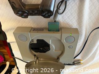 MaxSold Auction: Official Sony PlayStation 1 PS1 Console Complete w Controller!  - Toronto (Ontario, Canada) SELLER MANAGED Downsizing Online Auction -  Palamar Road