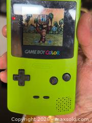 MaxSold Auction: Vintage Gameboy Colour Lime Green Game Console Tested Working - Toronto (Ontario, Canada) SELLER MANAGED Downsizing Online Auction -  Palamar Road