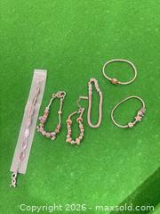 MaxSold Auction: Lot of 6 Costume Charm & Chain Bracelets, Mixed Tones - New Westminster (British Columbia, Canada) SELLER MANAGED Estate Sale Online Auction - Jamieson Court