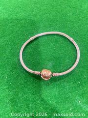 MaxSold Auction: Lot of 6 Costume Charm & Chain Bracelets, Mixed Tones - New Westminster (British Columbia, Canada) SELLER MANAGED Estate Sale Online Auction - Jamieson Court