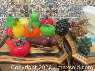 MaxSold Auction: Set of 15 Murano-Style Glass Fruit & Vegetable Decor - New Westminster (British Columbia, Canada) SELLER MANAGED Estate Sale Online Auction - Jamieson Court