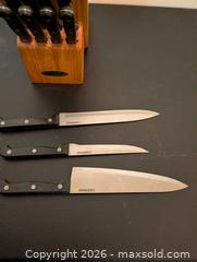 MaxSold Auction: Farberware Cutting Utensil Block and Cutting Utensils - Upper Darby Township (Pennsylvania, USA) SELLER MANAGED Estate Sale Online Auction - State Road (CONDO)