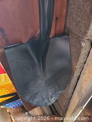 MaxSold Auction: Anvil Round Point D-Grip Shovel, Wooden Handle, Powder-Coated Steel - Toronto (Ontario, Canada) SELLER MANAGED Moving Online Auction - Enfield Avenue