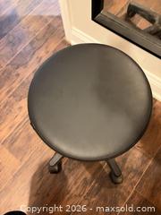 MaxSold Auction: Black Faux Leather Swivel Rolling Stool with 5-Star Base - Toronto (Ontario, Canada) SELLER MANAGED Moving Online Auction - Enfield Avenue