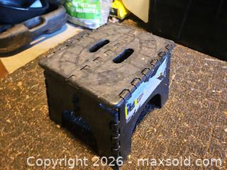 MaxSold Auction: Black Plastic Folding Stool with Built-In Handle - Toronto (Ontario, Canada) SELLER MANAGED Moving Online Auction - Enfield Avenue