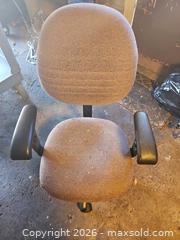 MaxSold Auction: Gray Fabric Office Chair with Armrests and Casters - Toronto (Ontario, Canada) SELLER MANAGED Moving Online Auction - Enfield Avenue