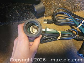 MaxSold Auction: Green Outdoor Light Socket Stake, Plug-In, 150W, Set of 2 - Toronto (Ontario, Canada) SELLER MANAGED Moving Online Auction - Enfield Avenue