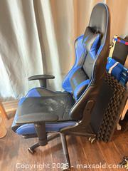 MaxSold Auction: Hawguar Blue & Black Faux Leather Gaming Chair - Toronto (Ontario, Canada) SELLER MANAGED Moving Online Auction - Enfield Avenue