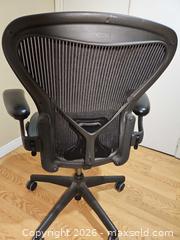 MaxSold Auction: Herman Miller Aeron Size B Mesh Task/Office Chair - Black - Toronto (Ontario, Canada) SELLER MANAGED Moving Online Auction - Enfield Avenue