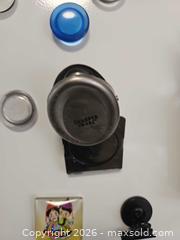 MaxSold Auction: Magnetic Fridge and Whiteboard Pen Holder - Toronto (Ontario, Canada) SELLER MANAGED Moving Online Auction - Enfield Avenue