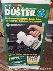 MaxSold Auction: Metro / DATA VAC Electric Duster Air Blower, 500W, White - Toronto (Ontario, Canada) SELLER MANAGED Moving Online Auction - Enfield Avenue