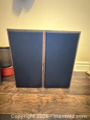 MaxSold Auction: PSB Avante Bookshelf Speakers (Pair) - Toronto (Ontario, Canada) SELLER MANAGED Moving Online Auction - Enfield Avenue