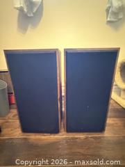 MaxSold Auction: PSB Avante Bookshelf Speakers (Pair) - Toronto (Ontario, Canada) SELLER MANAGED Moving Online Auction - Enfield Avenue